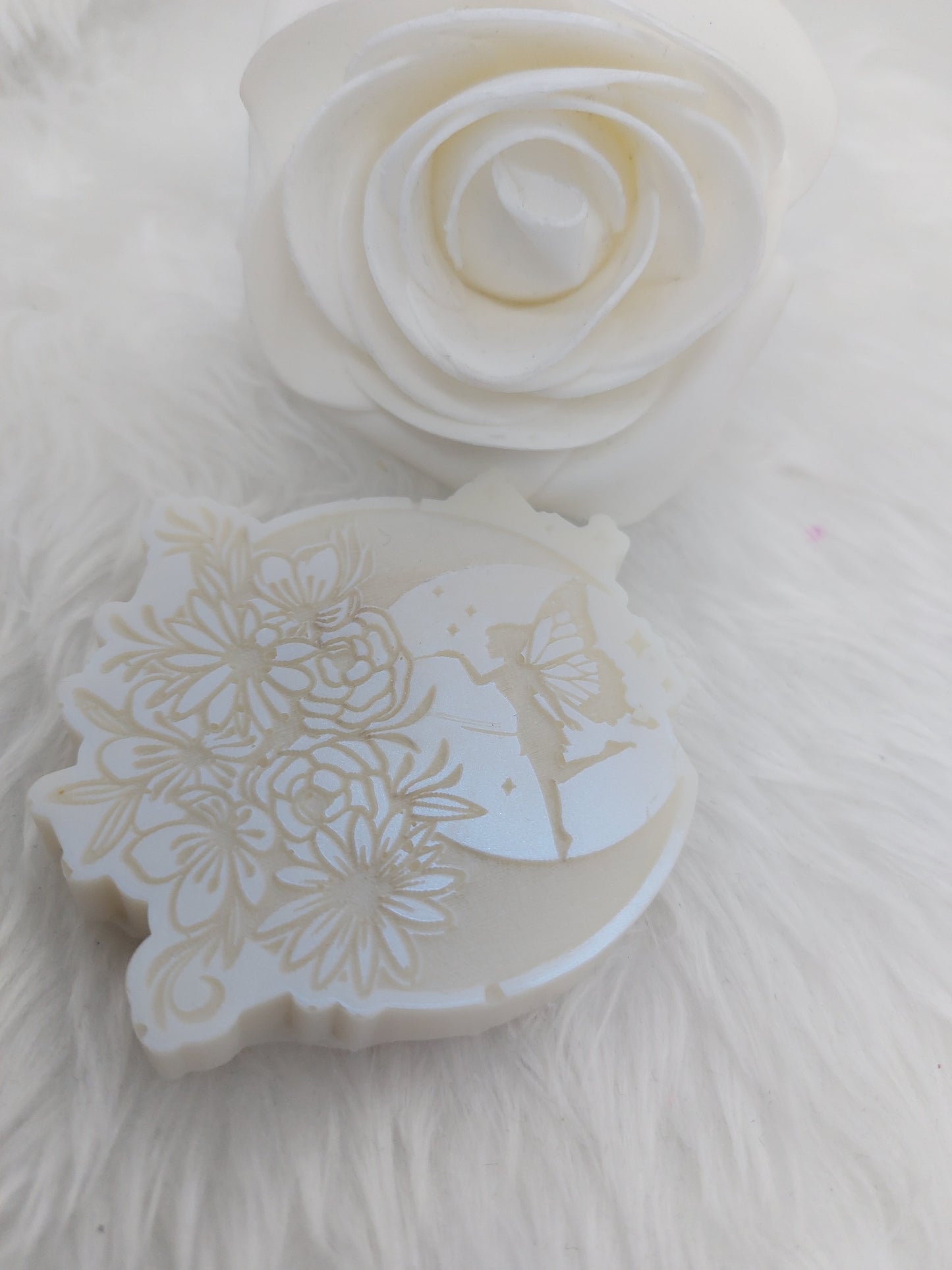 Australian Sandalwood Fairy Moon Shape