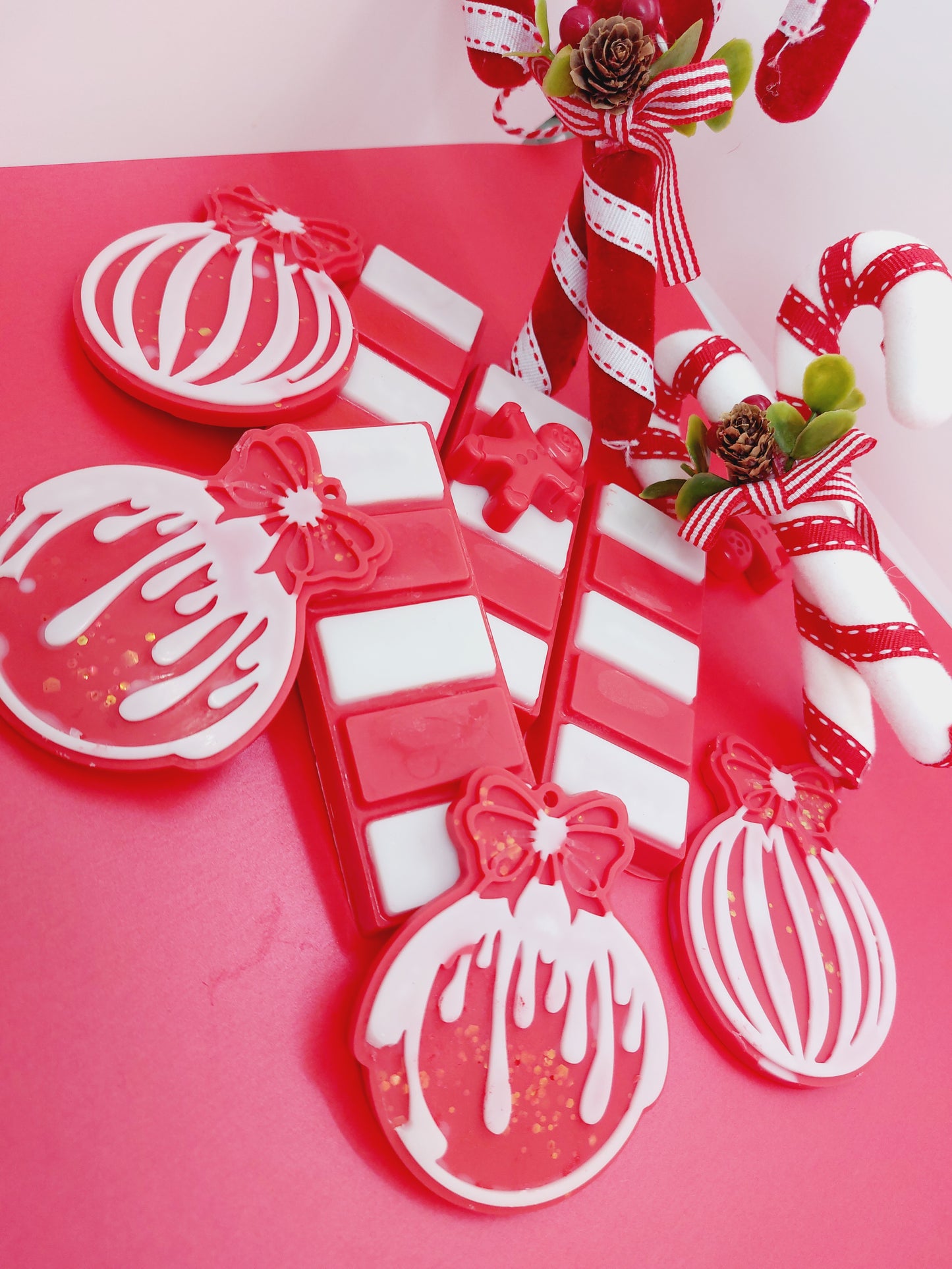 Candy Cane. Snap Bars