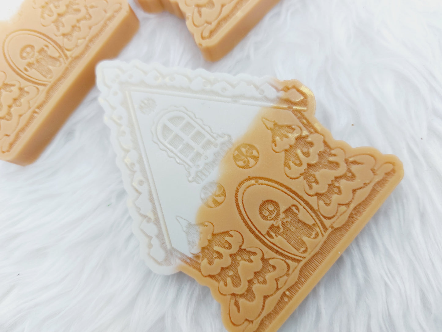 Driving Home for Christmas. Snap bars