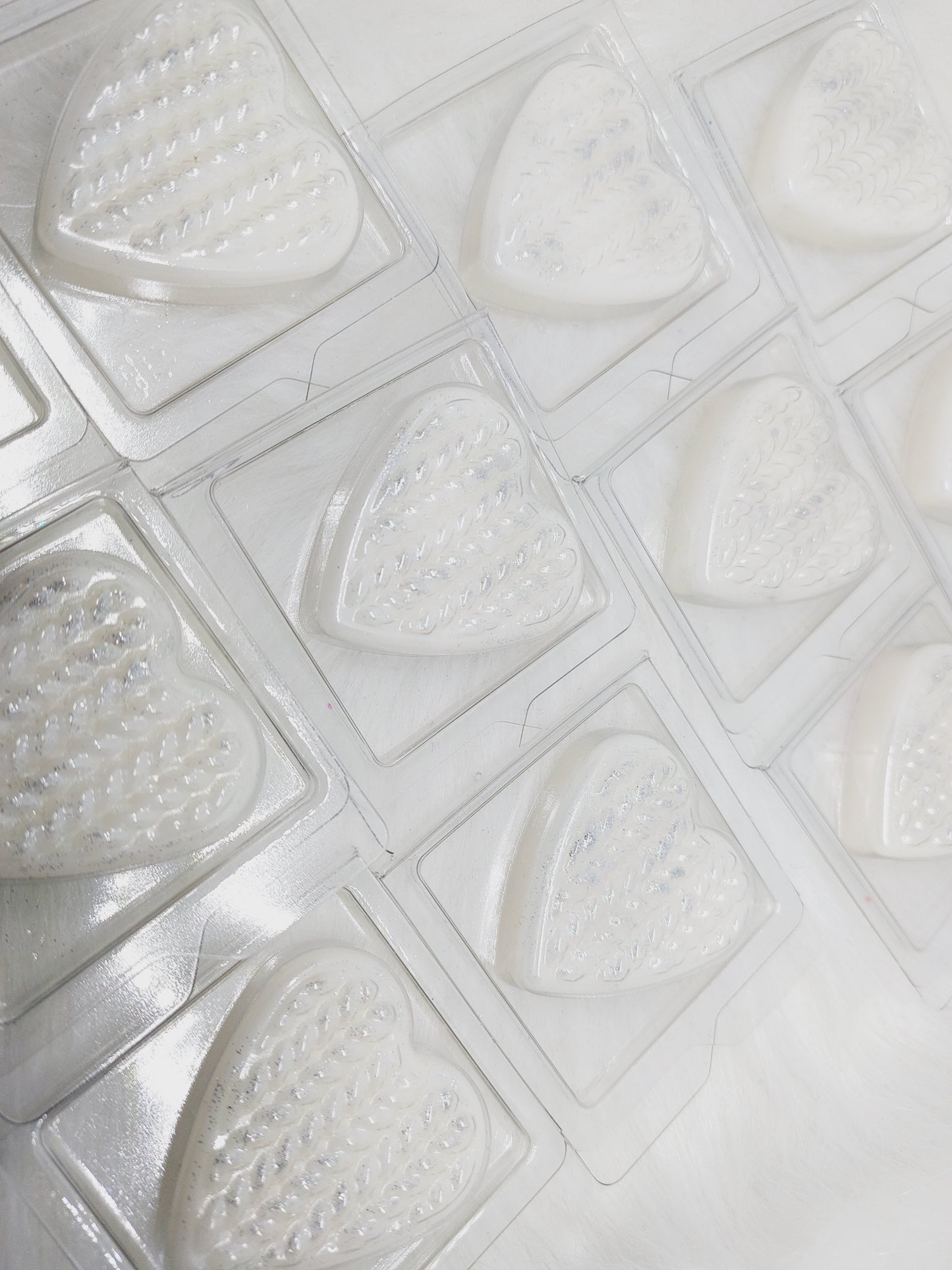 Baby Powder Heart Clams