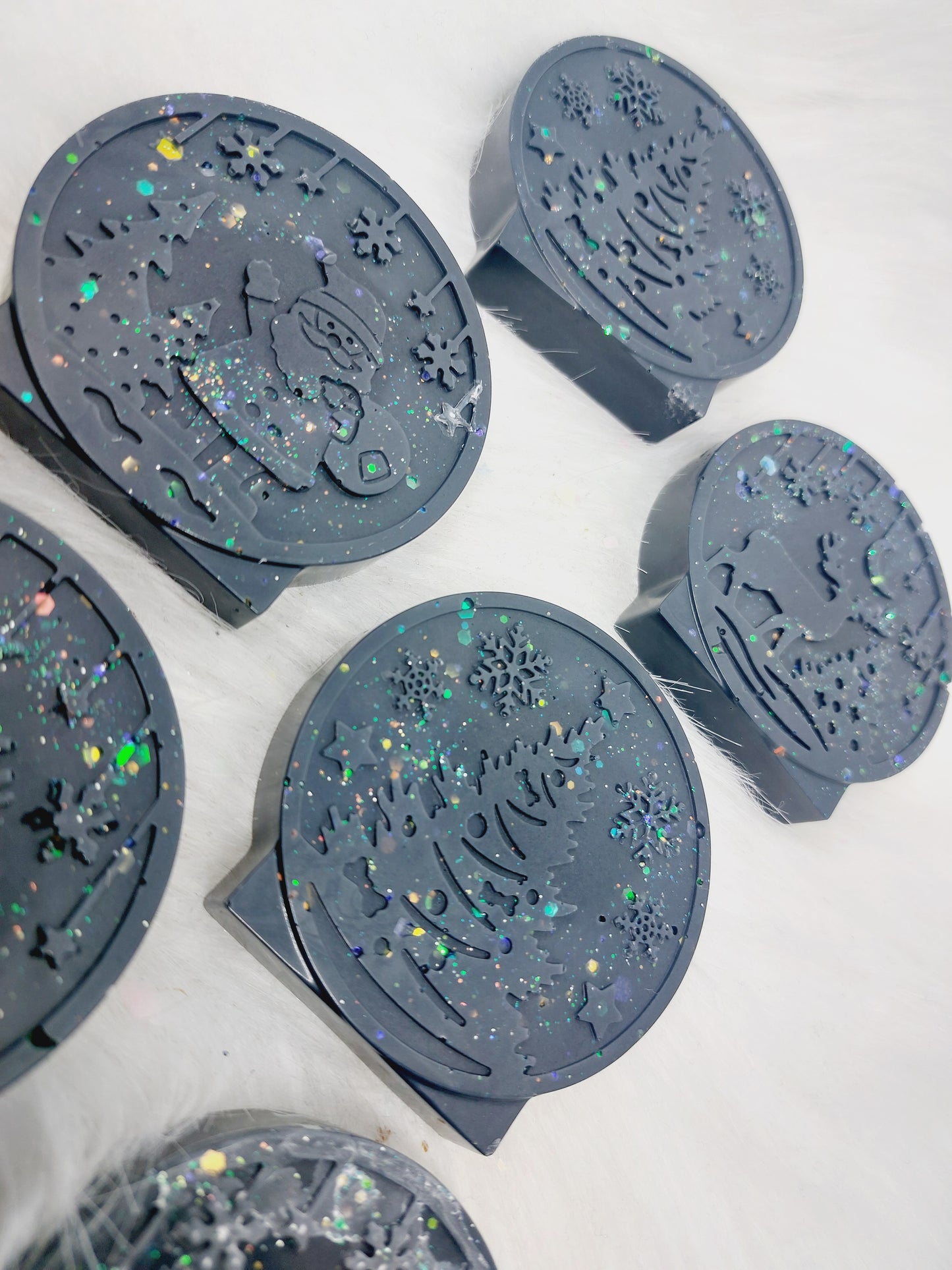 Merry Christmas Ya Filthy Animal. Chunky Stand Shapes. Approx 40gms