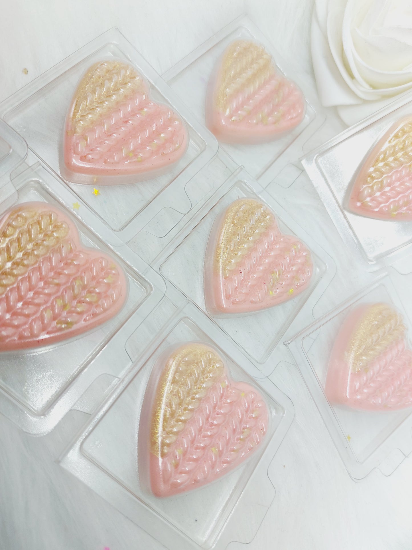 Wonderlust (MK) Heart Clams