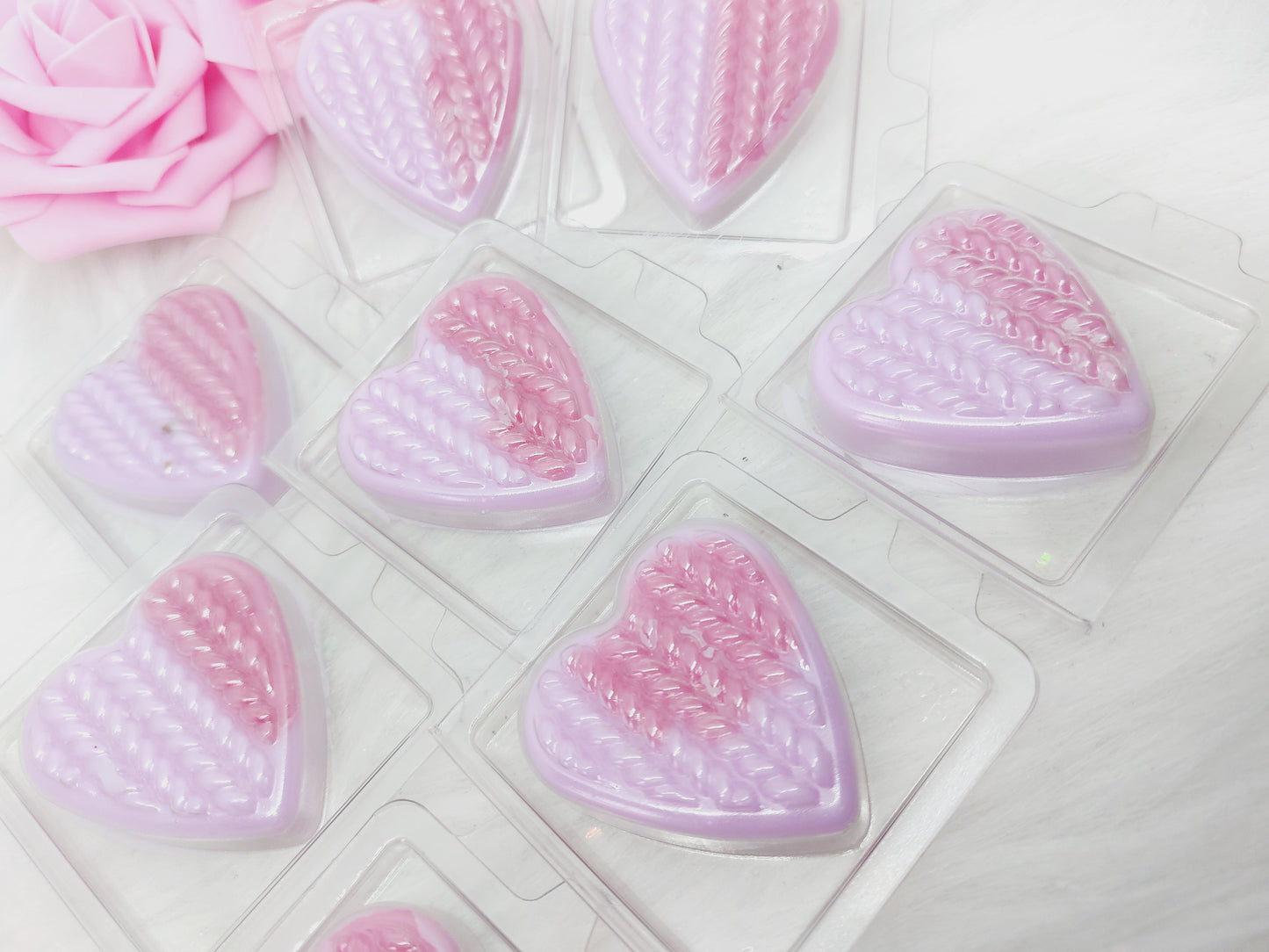 Unicorns & Fairytales. Heart Clams