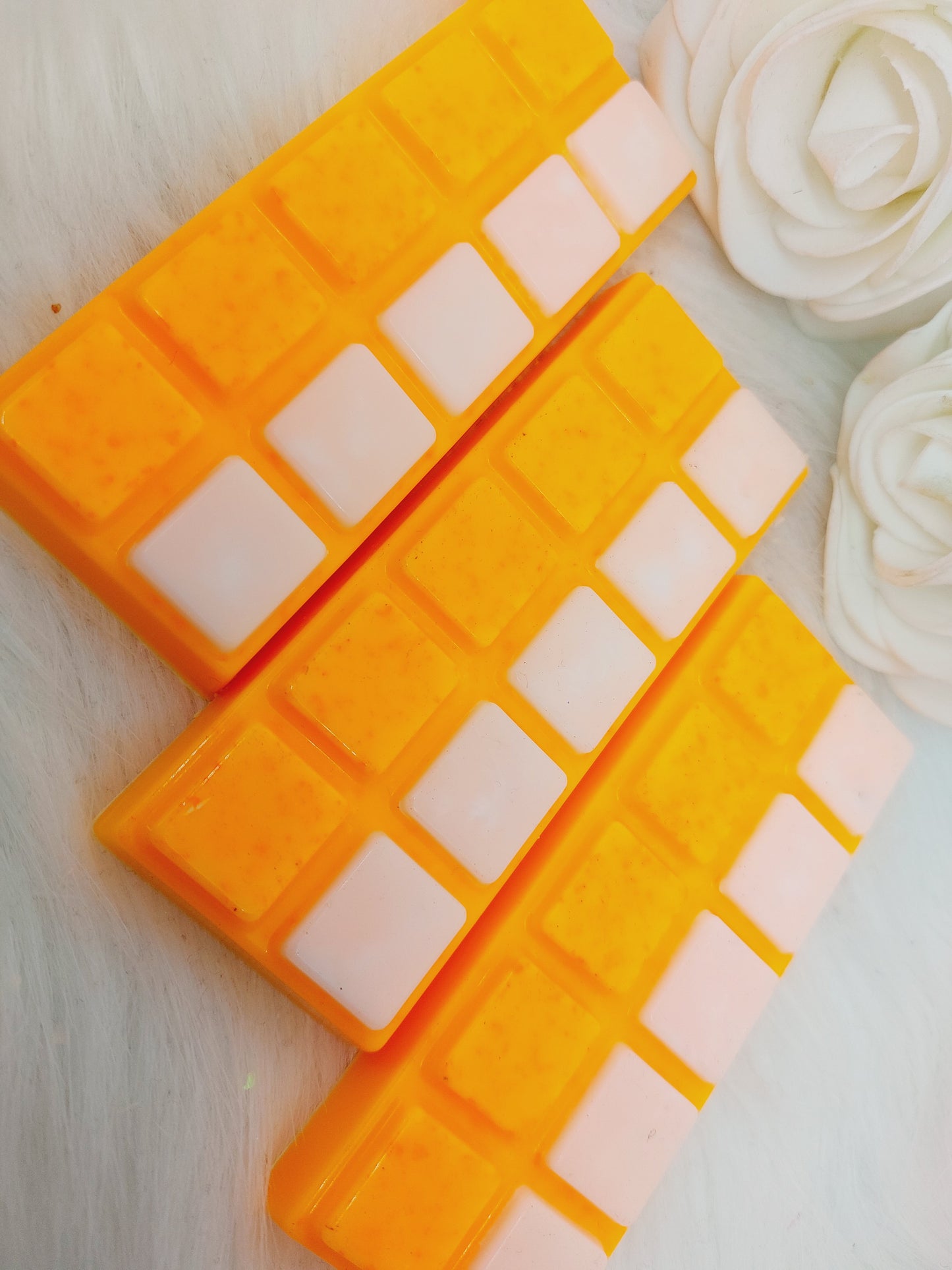 Lily & Tangerine