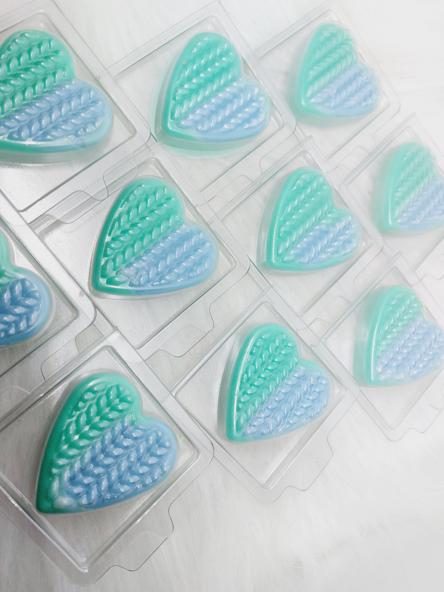 Sage & Sea Minerals Heart Clams