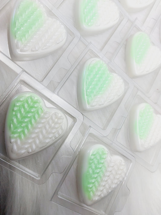 Coconut Island Heart Clams