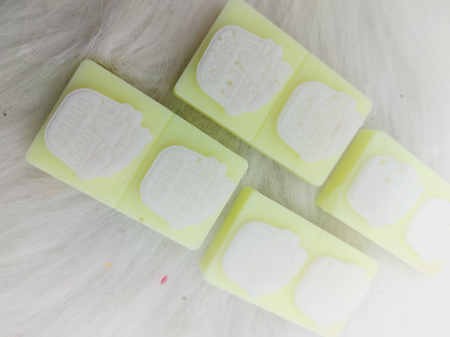 Fresh Linen Mini Chunks. Approx 15gms