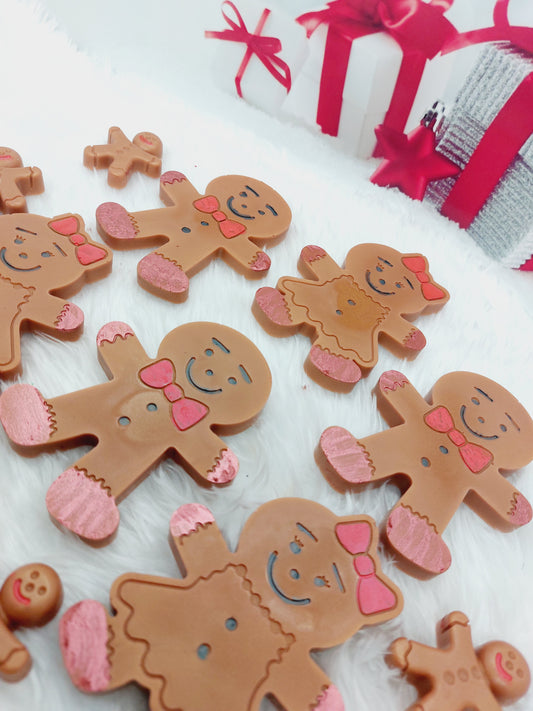 Marshmallow & Gingerbread. (Large gingerbread man or girl)