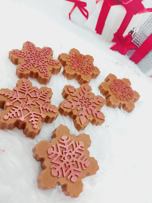 Large Chunky Snowflake Shape. Marshmallow & Gingerbread.