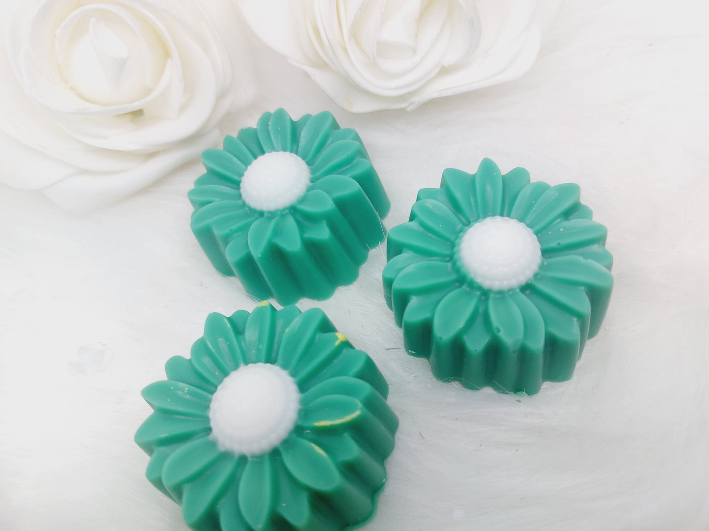 Emerald & Ivory Flower ( Lenor) Sunflower Shapes