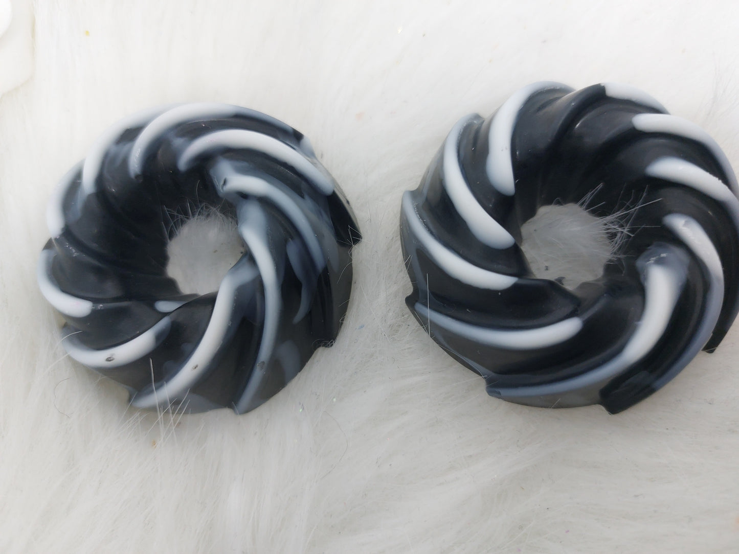 Black Coconut Chunky Scented Swirls