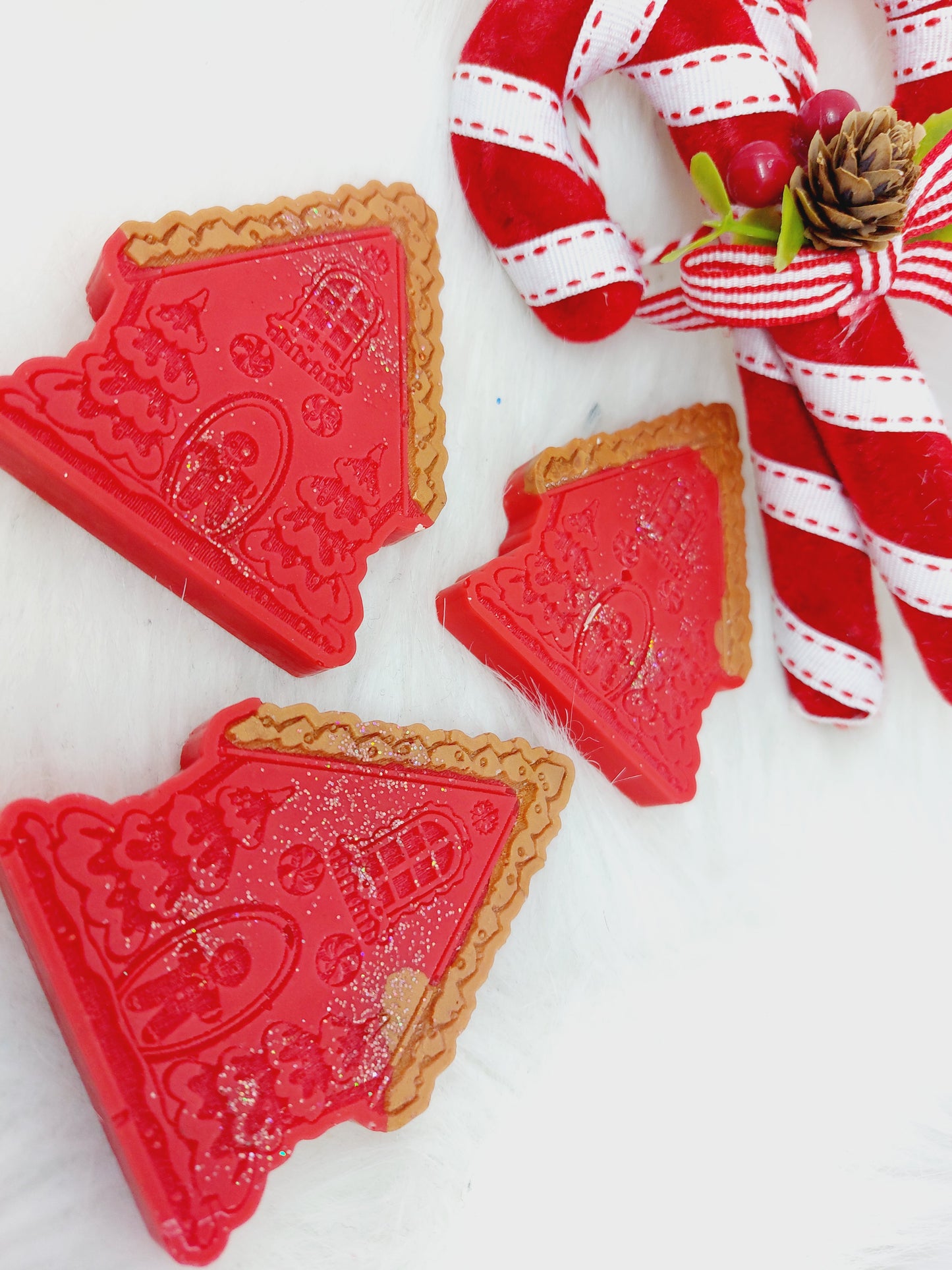 Spiced Cocoa & Candy Cane Cookies. House Shapes