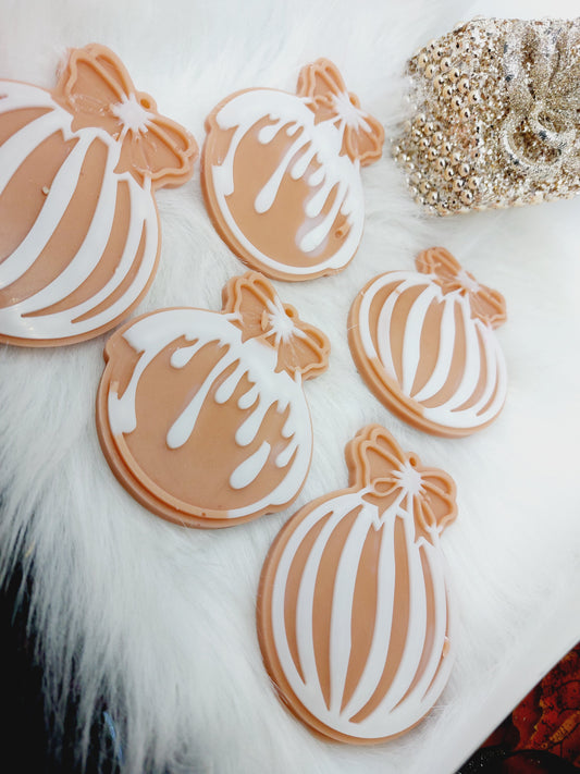 Baked Gingerbread Bauble Shapes