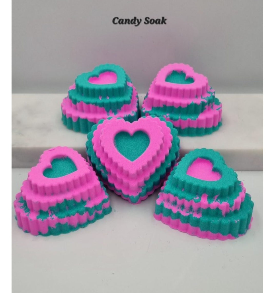 Candy Cloud Heart Bath Bomb