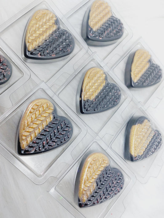 Oudgasm Tobacco ( Kayali 04) Heart Clams