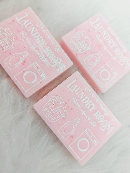 Lenor Pink Tulips & White Jasmine Large Tab. Approx 25gms