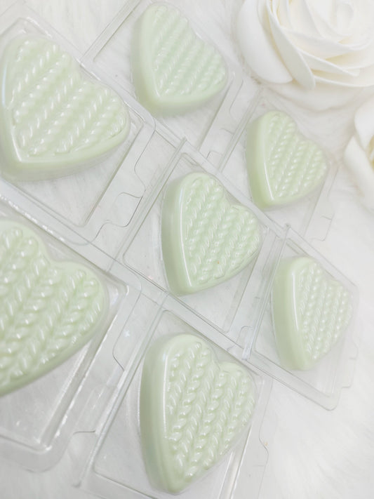 Pistachio Gelato ( Kayali 33)Heart Clams