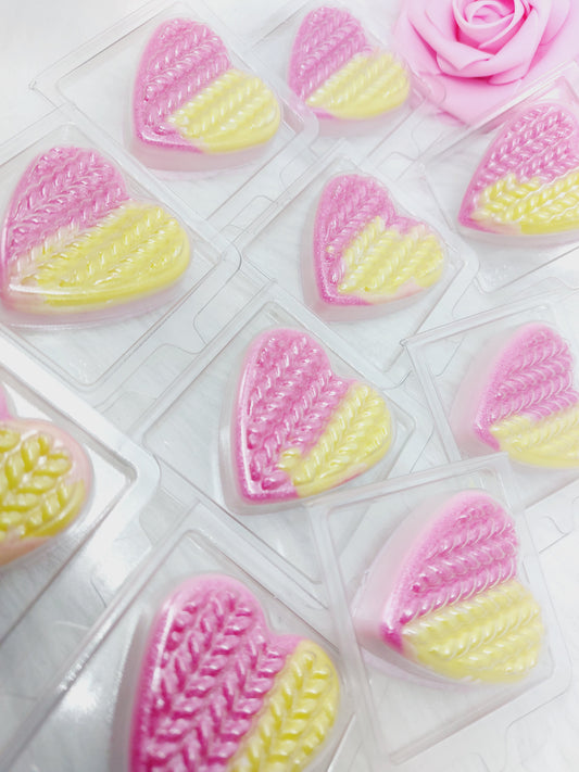 Lenor Sparkling Blooms and Yellow Poppy Heart Clams