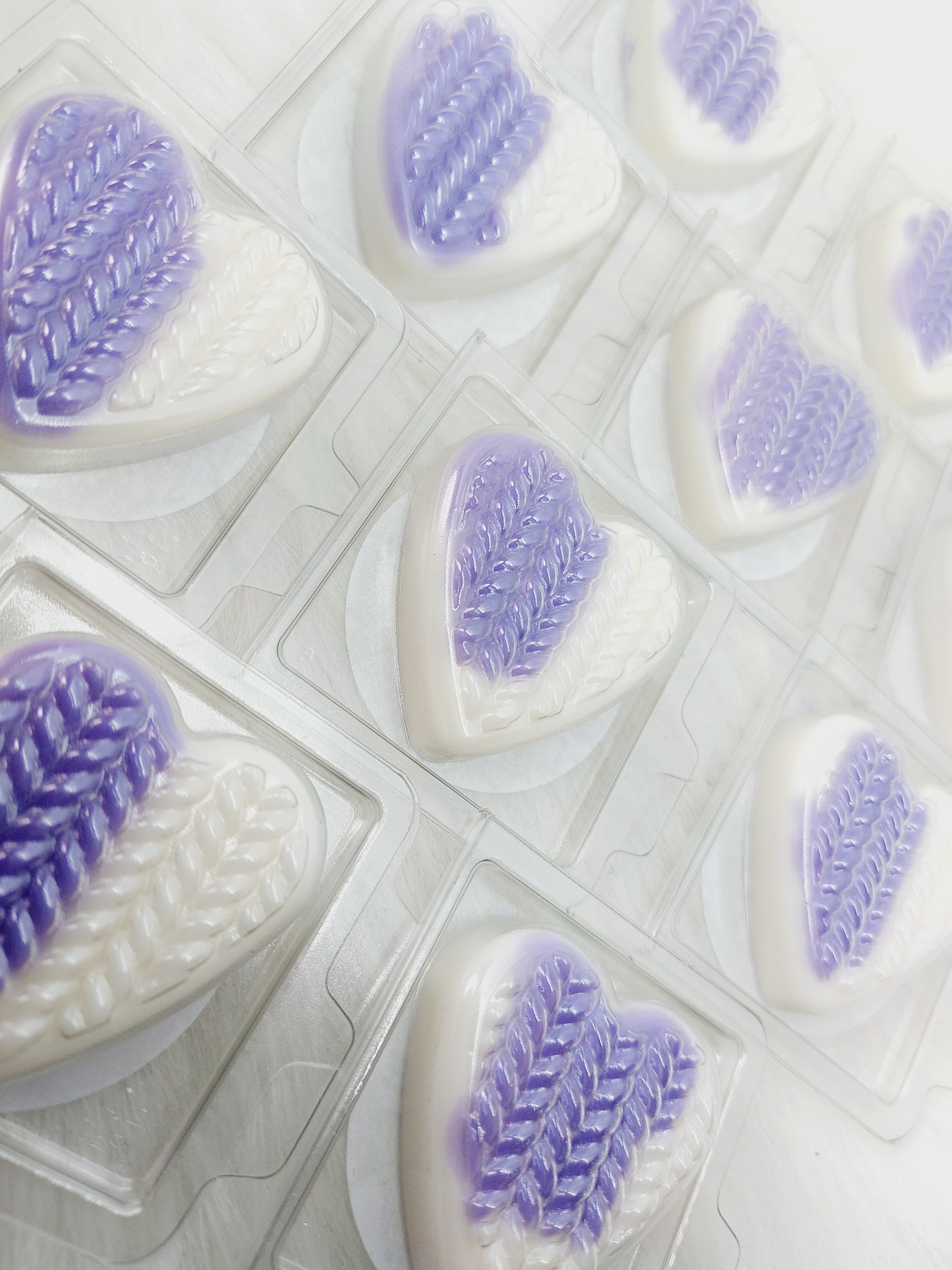 Manifest ( Blend) Heart Clams