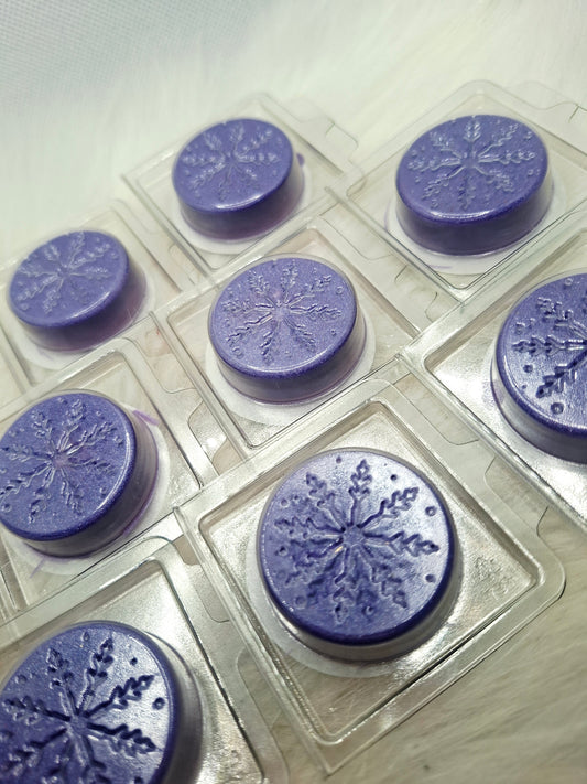 Cottontail's Sweet Dreams. Snowflake Clams