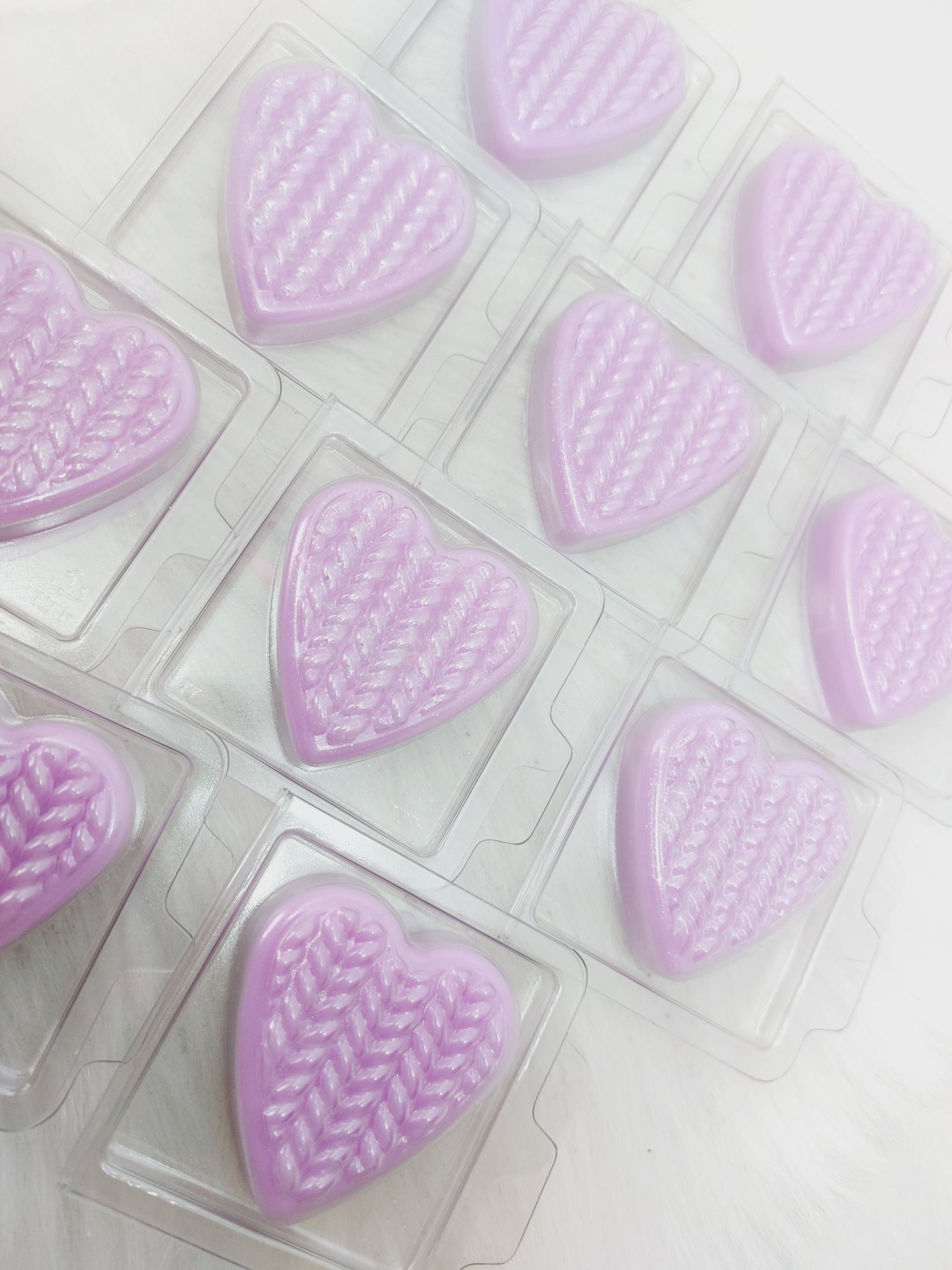 R.E.M (A.Grande) Heart Clams