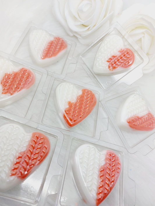 White Musk & Moroccan Amber ( Estee L) Heart Clams
